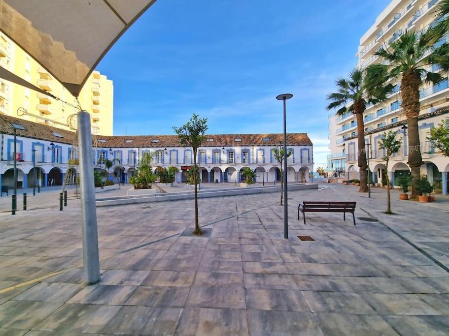 Encantador Duplex Para 6 A 1 Minuto De La Playa Benalmadena Exterior photo