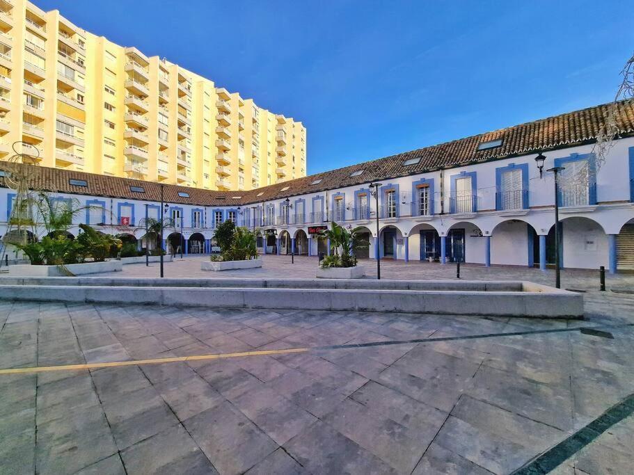 Encantador Duplex Para 6 A 1 Minuto De La Playa Benalmadena Exterior photo