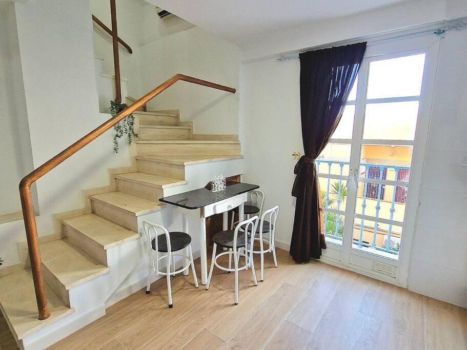 Encantador Duplex Para 6 A 1 Minuto De La Playa Benalmadena Exterior photo