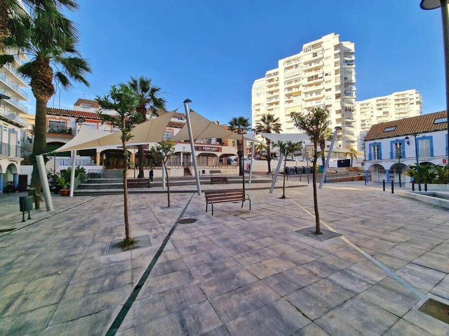 Encantador Duplex Para 6 A 1 Minuto De La Playa Benalmadena Exterior photo
